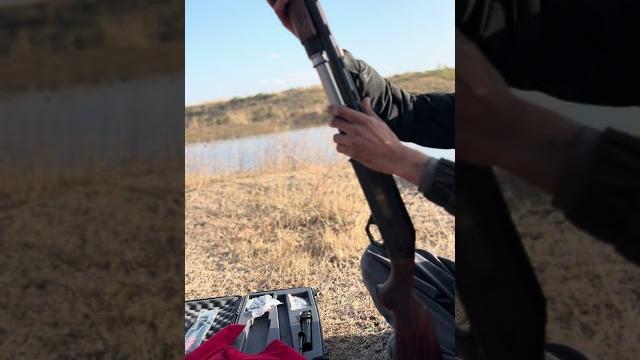 Unboxing the semiautomatic escort shotgun #escort #shotgun #semiautomatic #gun #turkey #ussr #usa Unboxing the semiautomatic escort shotgun #escort #shotgun #semiautomatic #gun #turkey #ussr #usa
