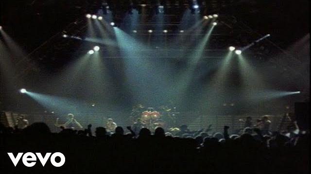 Scorpions - big city nights (official music video) Scorpions - big city nights (official music video)
