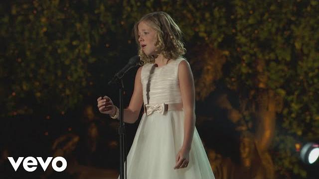 Jackie evancho - nella fantasia (from dream with me in concert) Jackie evancho - nella fantasia (from dream with me in concert)