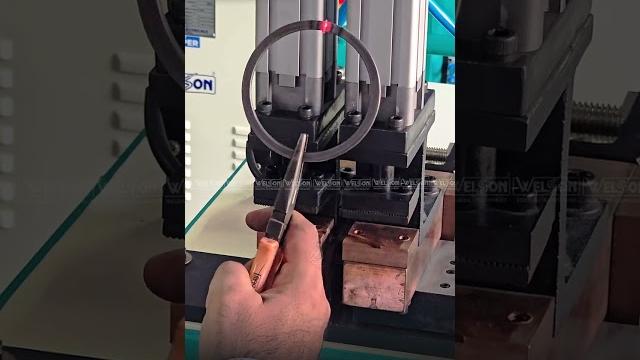 Ring making pneumatic butt welding machine mo. +91 9925756298, 9909956292 rajkot (india)#buttwelder Ring making pneumatic butt welding machine mo. +91 9925756298, 9909956292 rajkot (india)#buttwelder