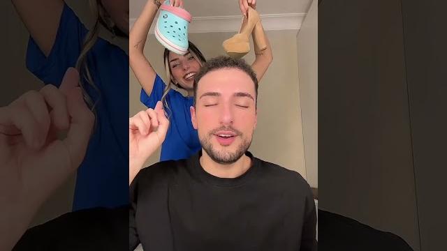 Gözüm kapalı kardeşimin kombinini seçiyorum Gözüm kapalı kardeşimin kombinini seçiyorum
