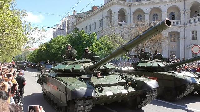 Севастополь 9 мая , парад победы Севастополь 9 мая , парад победы