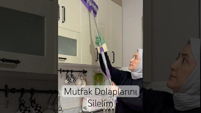 Mutfak dolaplarını silmek | kitchen cleaning tip #temizlik #zeynepçimen #zeynepyorumluyor Mutfak dolaplarını silmek | kitchen cleaning tip #temizlik #zeynepçimen #zeynepyorumluyor