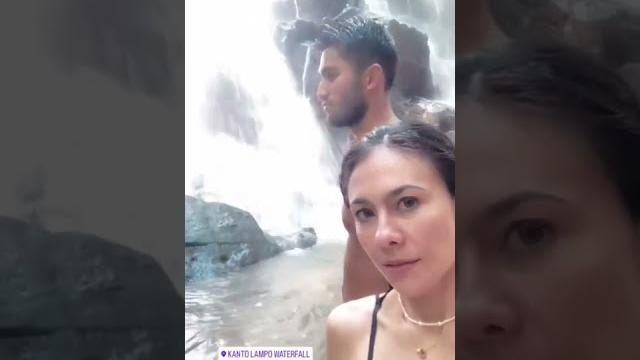 Wulan guritno indah pemandangan gunung sama air terjunnya Wulan guritno indah pemandangan gunung sama air terjunnya