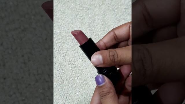 Elle 18 color pop matte lipstick | rose nude | best nude lipstick for everyday under rs 100 #shorts Elle 18 color pop matte lipstick | rose nude | best nude lipstick for everyday under rs 100 #shorts