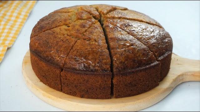 Moist and fluffy banana cake | easy recipe Moist and fluffy banana cake | easy recipe