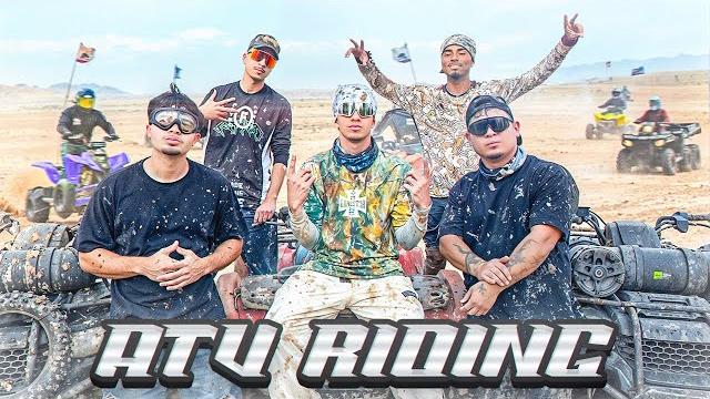 Los boyz go off-roading!!! *gets dirty* Los boyz go off-roading!!! *gets dirty*