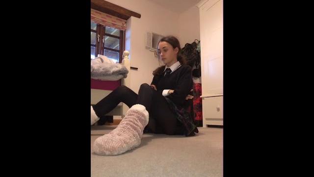 Liseli etek altı #tiktok #frikik Liseli etek altı #tiktok #frikik