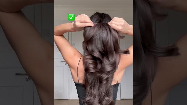 Half pony volume hack #hairstyle Half pony volume hack #hairstyle