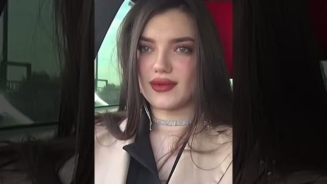Девушка чсв не любит нищету #shorts Девушка чсв не любит нищету #shorts
