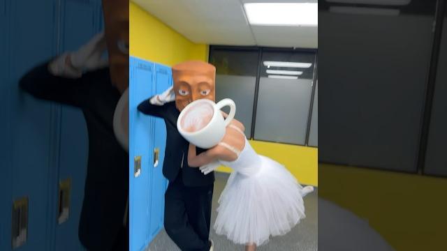 Tung tung sahur x cappucina ballerina kissing at school! Tung tung sahur x cappucina ballerina kissing at school!