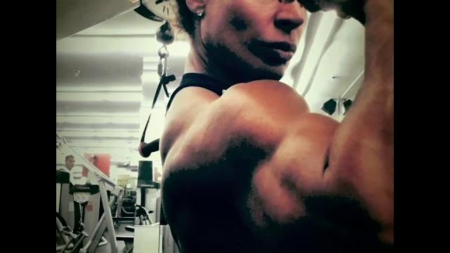 Cris goy ifbb-pro Cris goy ifbb-pro