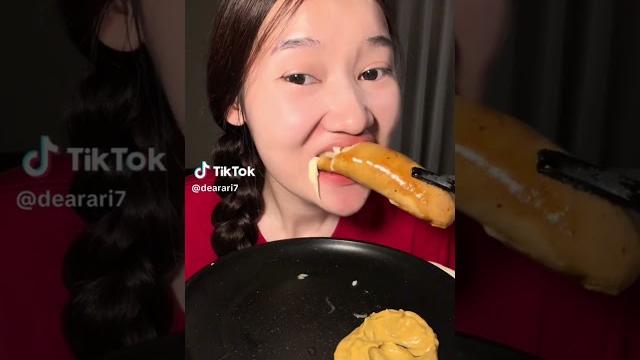 Sampai tumpah tumpah gitu || sosis uncle boss Sampai tumpah tumpah gitu || sosis uncle boss