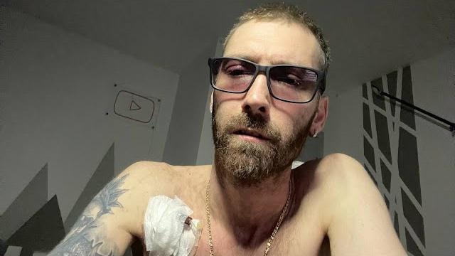Заболел. завтра в больницу. (горизонт) Заболел. завтра в больницу. (горизонт)