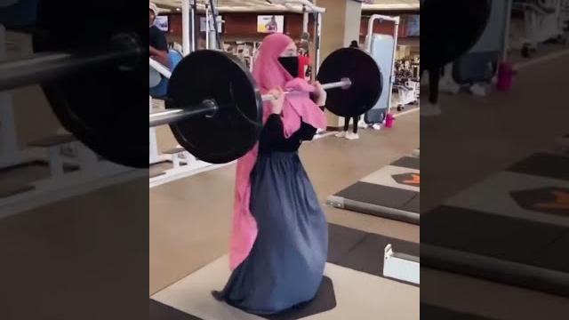 Gym status|| hijab girl challenging||hijab protects women from depression | public health,#shorts Gym status|| hijab girl challenging||hijab protects women from depression | public health,#shorts