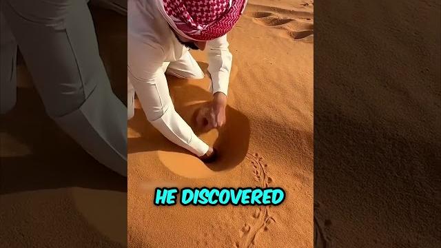 He finds a super rare sandfish ! He finds a super rare sandfish !