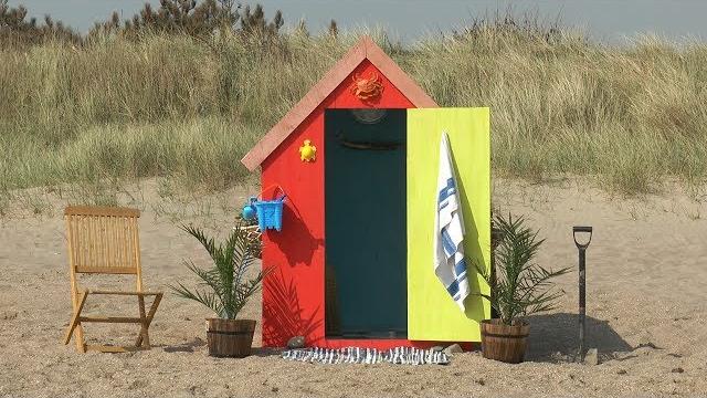 This beach hut has a hidden secret This beach hut has a hidden secret