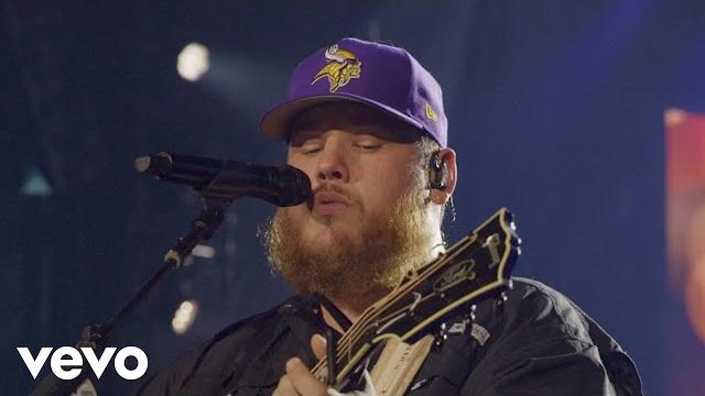 Luke combs - fast car (official live video) Luke combs - fast car (official live video)