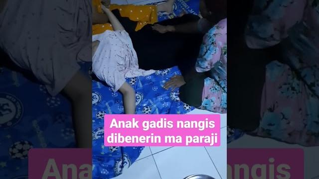 Anak gadis 4mpe nangiz dibenerin ma paraji pijit urut tradisional otot2 bermasalah #fypdong #viral Anak gadis 4mpe nangiz dibenerin ma paraji pijit urut tradisional otot2 bermasalah #fypdong #viral