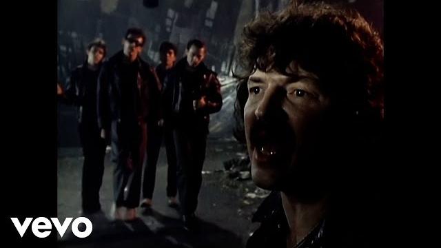 Toto - rosanna (official hd video) Toto - rosanna (official hd video)