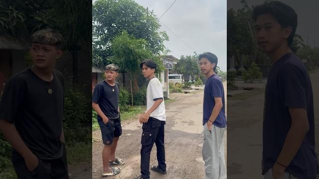 Kalian waktu bocil suka ngeledekin manggil nama bapak teman kalian juga ga si #shorts #lucu #kocak Kalian waktu bocil suka ngeledekin manggil nama bapak teman kalian juga ga si #shorts #lucu #kocak