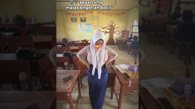 Mode anak smp pamer di kelas Mode anak smp pamer di kelas