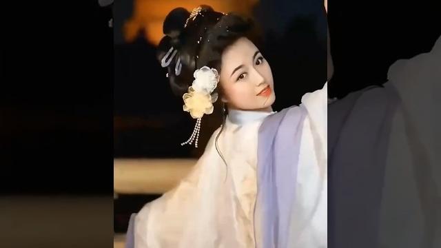 #白珊珊 #恒大歌舞团 #白珊珊 #恒大歌舞团