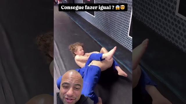 Consegue fazer igual? #jiujitsu #jiujitsuprogressivo #artesuave #bjj #grappling #finalização Consegue fazer igual? #jiujitsu #jiujitsuprogressivo #artesuave #bjj #grappling #finalização