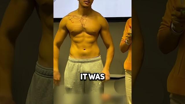 Why is he stripping in front of the class? (@toniiii_19) Why is he stripping in front of the class? (@toniiii_19)