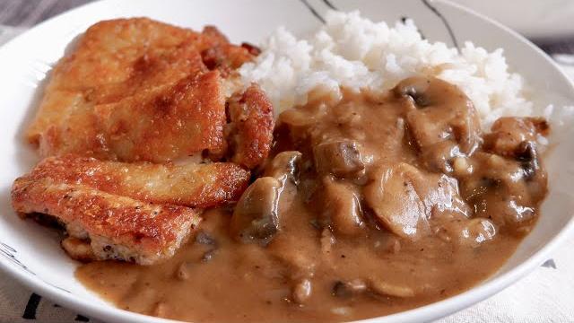 Tastes like kfc? 2-way chicken & mushroom rice recipe to try! 肯德基风味鸡肉蘑菇饭 air fried chicken & gravy Tastes like kfc? 2-way chicken & mushroom rice recipe to try! 肯德基风味鸡肉蘑菇饭 air fried chicken & gravy