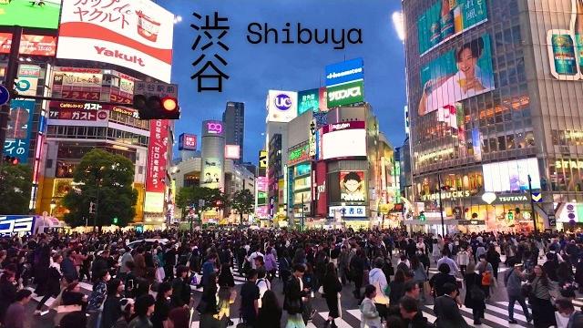 4khere comes friday chaos!! at shibuya crossing & hachiko square in shibuya, tokyo japan 2025 4khere comes friday chaos!! at shibuya crossing & hachiko square in shibuya, tokyo japan 2025