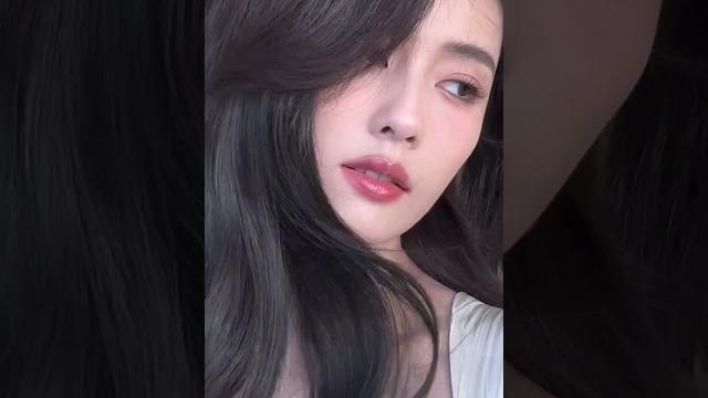 【白鹿】近距离怼脸盯,可御可萌的宝藏女孩?! 【白鹿】近距离怼脸盯,可御可萌的宝藏女孩?!