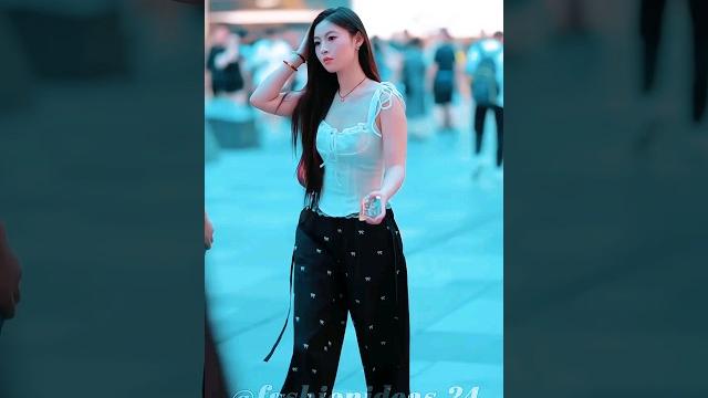 Chinese fashion street style #shorts #shortvideo #viral #fashion #trending #shortfeed #tiktok Chinese fashion street style #shorts #shortvideo #viral #fashion #trending #shortfeed #tiktok