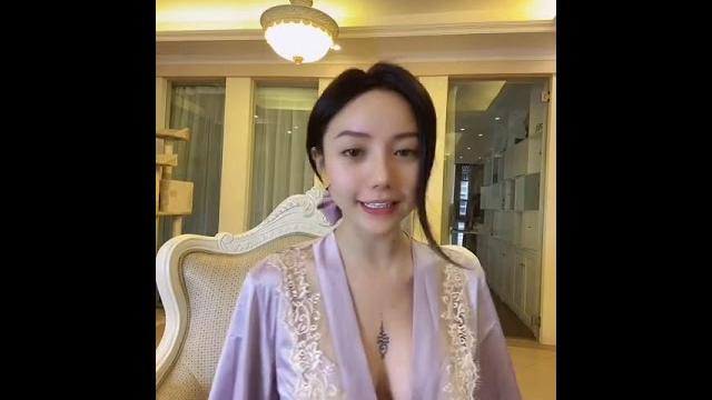 洛丽塔大哥微博视频1 洛丽塔大哥微博视频1