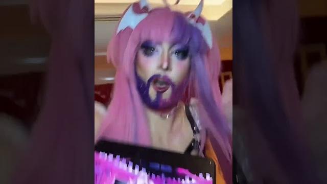 Bbno$ cosplayed as me! Bbno$ cosplayed as me!