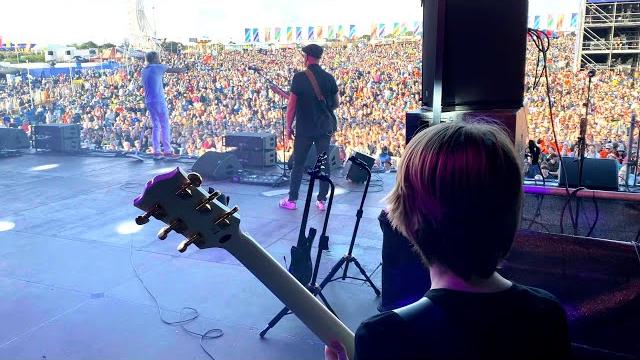 10 year old jake wows 30,000 with epic return performance! 10 year old jake wows 30,000 with epic return performance!
