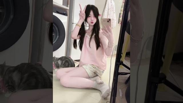 抖音小助手 #萝莉#骗你生女儿 抖音小助手 #萝莉#骗你生女儿