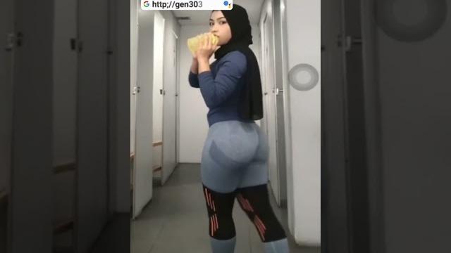 Hijab hot #shorts #viraltiktok #hijabhot Hijab hot #shorts #viraltiktok #hijabhot