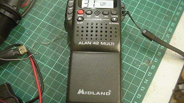 Midland alan 42 multi uk ce-multinorm (cb radio (handheld) - overview & internal adjustments Midland alan 42 multi uk ce-multinorm (cb radio (handheld) - overview & internal adjustments