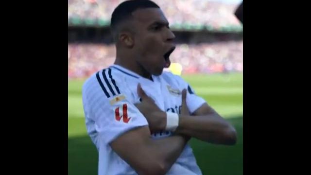 Mbappe hat trick vs barcelona Mbappe hat trick vs barcelona