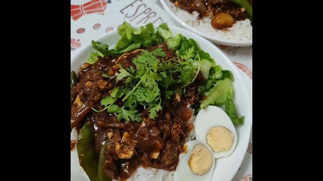 黑椒牛肉盖饭 黑椒牛肉盖饭