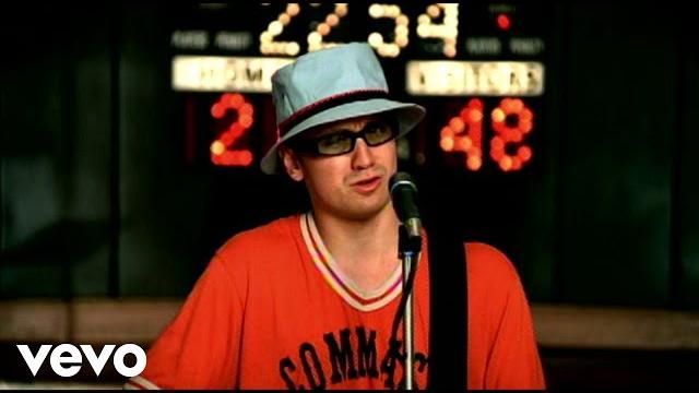 Wheatus - teenage dirtbag (official video) Wheatus - teenage dirtbag (official video)