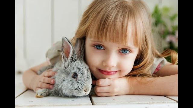 Girls with pets by zooqle Girls with pets by zooqle