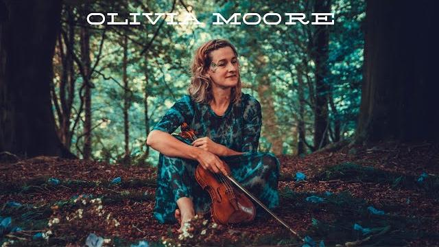 Olivia moore - the enchanting woods Olivia moore - the enchanting woods