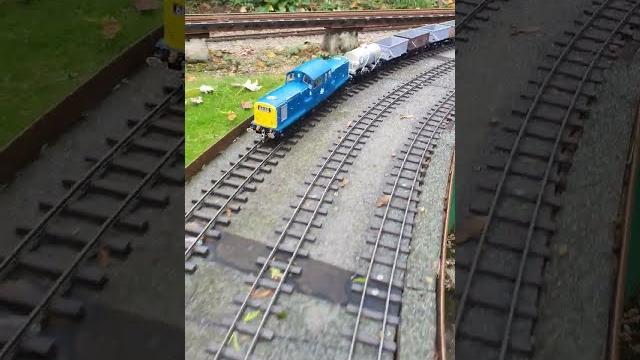 Gauge one class 17 running at abbeydale miniature railway #gardenrailway #train #aldmodels Gauge one class 17 running at abbeydale miniature railway #gardenrailway #train #aldmodels