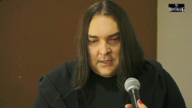 Радио вертикаль представляет. интервью с алексеем горшенёвым (главclub green concert.19.07.17). Радио вертикаль представляет. интервью с алексеем горшенёвым (главclub green concert.19.07.17).
