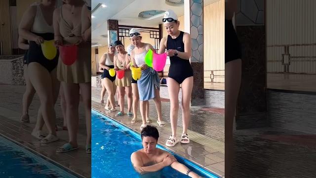 Swimming pool swimming cap ️#shorts #swimming #fitness #flyboard #bluesilver #waterpark Swimming pool swimming cap ️#shorts #swimming #fitness #flyboard #bluesilver #waterpark