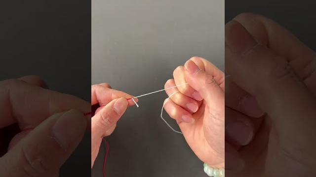 Weaving knots are also called horseshoe buckles. whether they are connected to the rope, thread, Weaving knots are also called horseshoe buckles. whether they are connected to the rope, thread,
