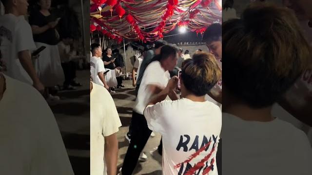 不会打歌学打歌喜得千金 不会打歌学打歌 看一遍笑一遍 云南打跳 新婚快乐百年好合 不会打歌学打歌喜得千金 不会打歌学打歌 看一遍笑一遍 云南打跳 新婚快乐百年好合