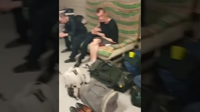 Депортированных рф украинцев держат в подвале на границе с грузией без еды и права выйти на улицу Депортированных рф украинцев держат в подвале на границе с грузией без еды и права выйти на улицу